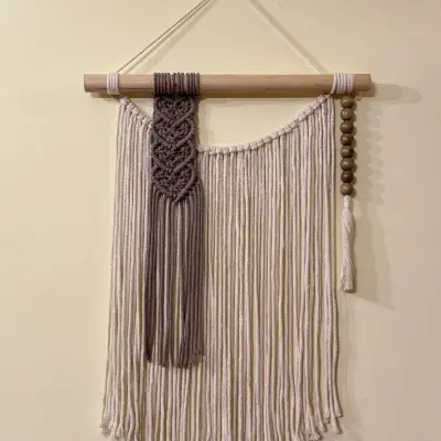 تعليقة حائط