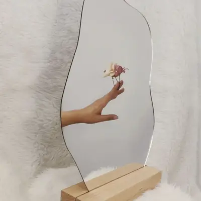 مراي أكريليك مع قاعدة