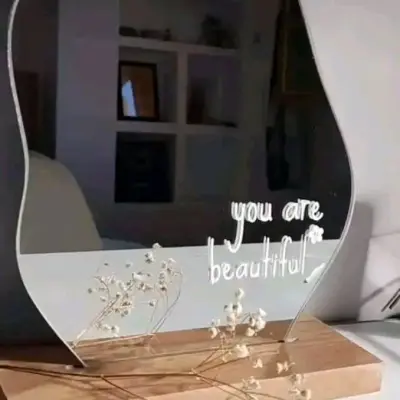 مراي أكريليك مع قاعدة