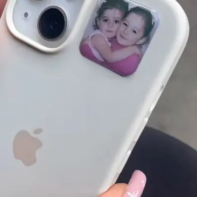 ستيكرز بصورتكم أو صورة اللي تحبوهم