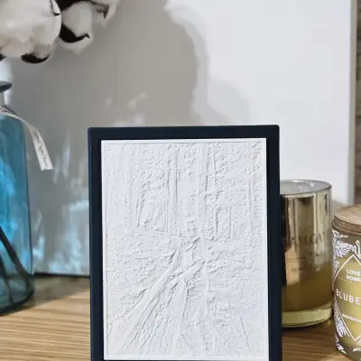 برواز صورة مضيئه حسب صورتك