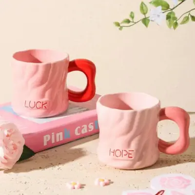 مجات مختلفة