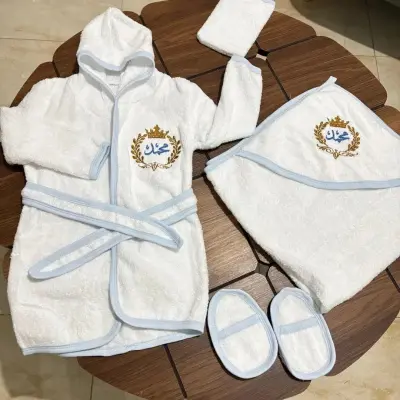 روب حمام بيبي تطريز مع منشفة