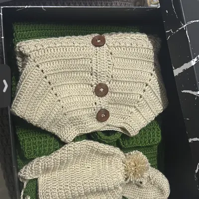 كروشيه كل مايخطر ببالك من المنسوجات شنط توزيعات مفارش سجاد ملابس بيبي-2